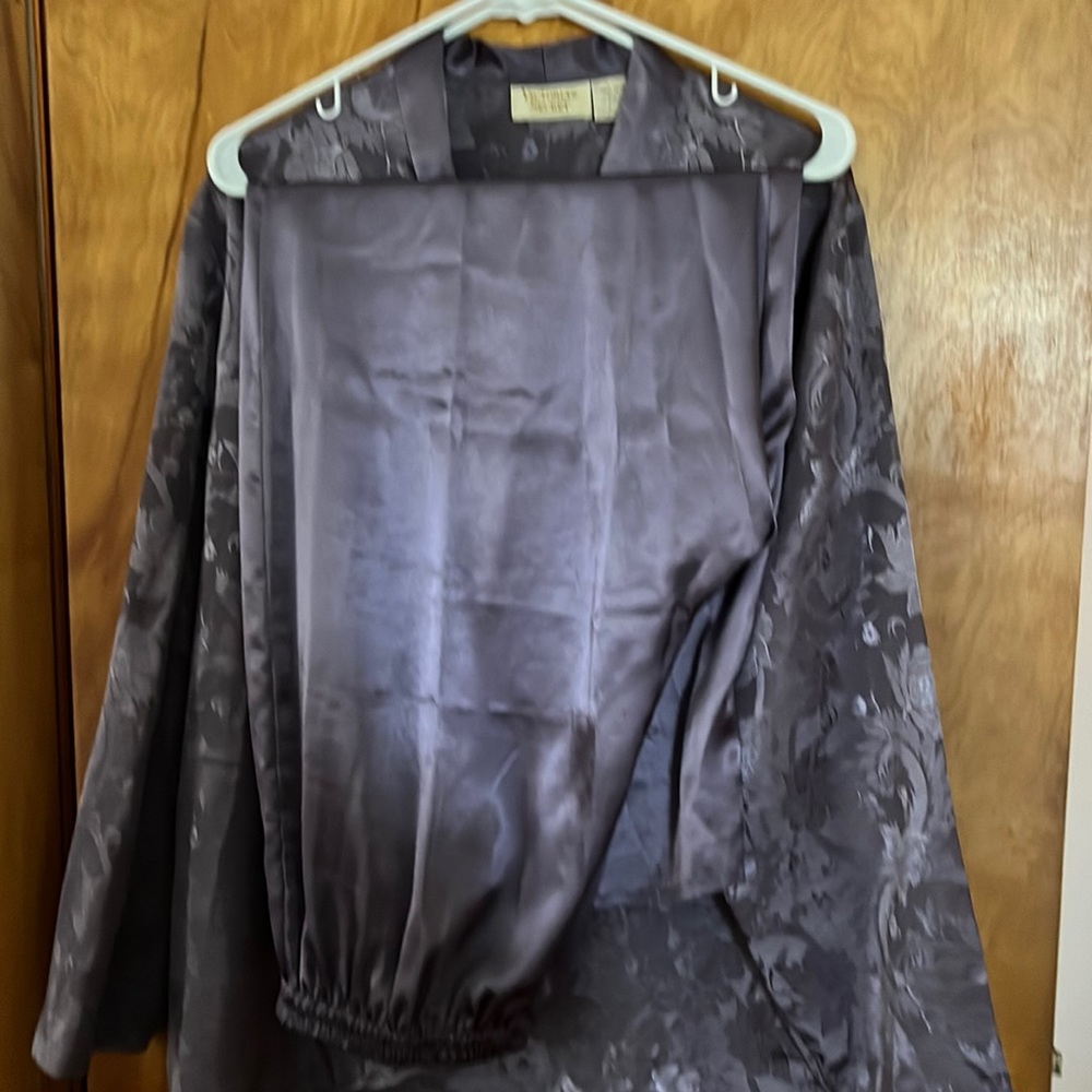 Vintage 80s Victoria Secret purple pajamas lg